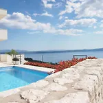 Luxury Mala With Heated Pool Podgora (Split-Dalmatia)