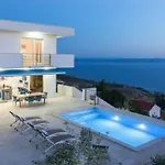Luxury Mala With Heated Pool Podgora (Split-Dalmatia)