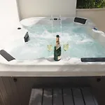 Luxury Mala With Heated Pool Podgora (Split-Dalmatia)