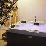 Luxury Mala With Heated Pool * Podgora (Split-Dalmatia)