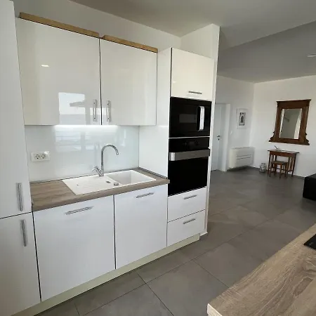 Luxury Mala With Heated Pool Podgora (Split-Dalmatia)