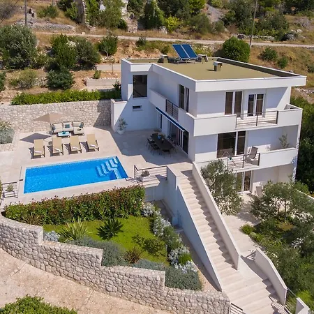 Luxury Mala With Heated Pool Willa Podgora (Split-Dalmatia)